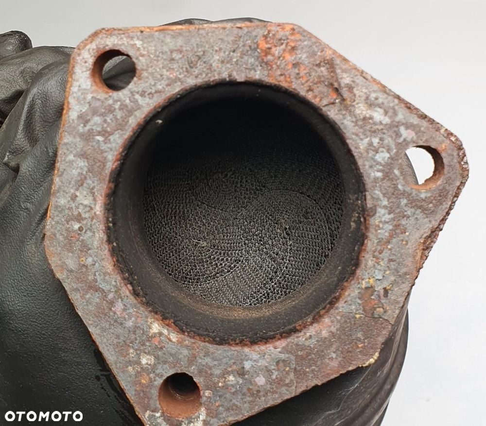 KATALIZATOR KOLEKTOR WYDECHOWY PRAWY VW PASSAT B5 W8 3B7131701M - 4