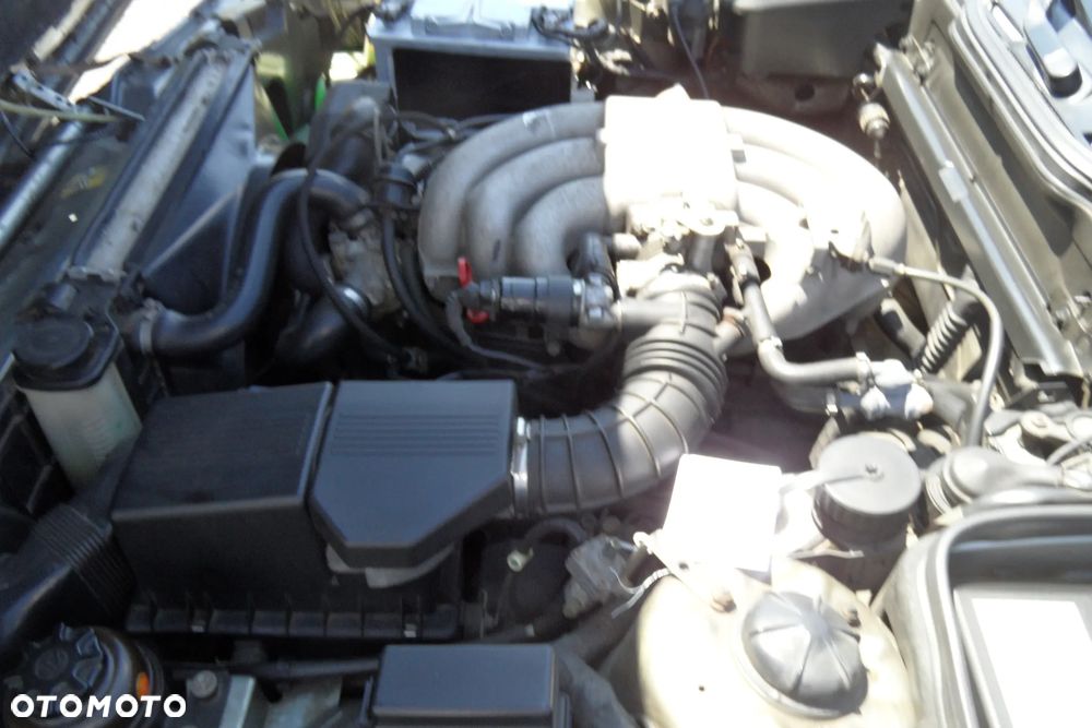 BMW Seria 5 525i - 9