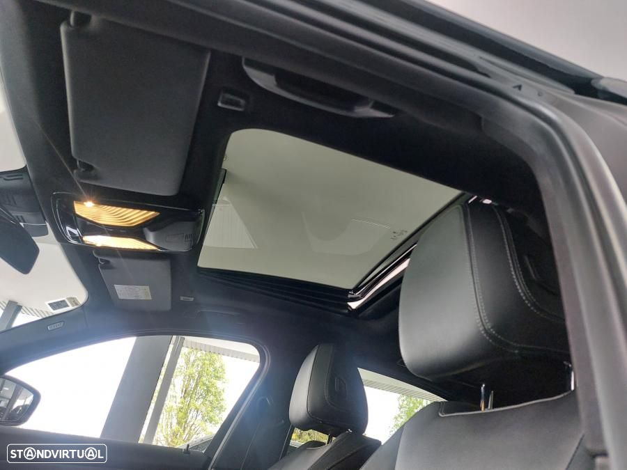 BMW 330 e Pack 50 anos M Auto - 14
