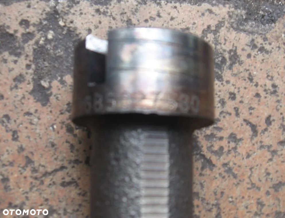 wałek rozrządu ssący PEUGEOT 307 CITROEN C4 2.0 HDI - 4