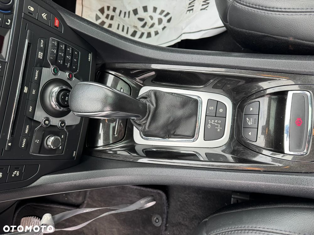 Citroën C5 V6 HDi 240 Biturbo FAP Exclusive - 18
