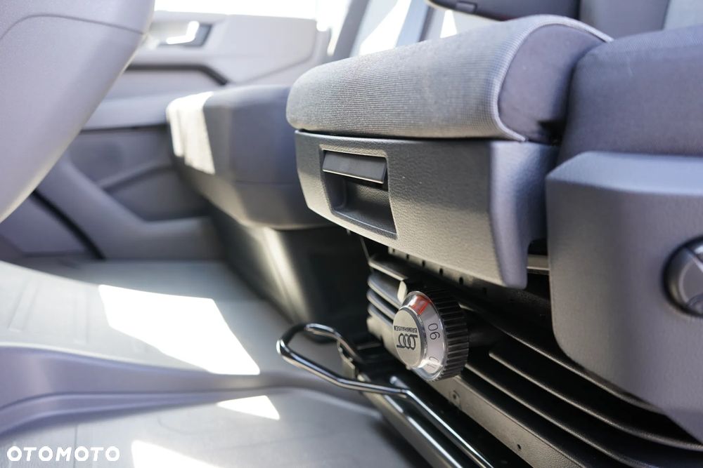 Volkswagen Crafter 35 - 22