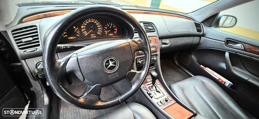 Mercedes-Benz CLK 230 - 10