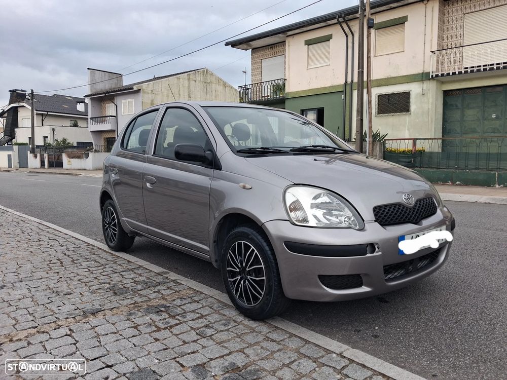 Toyota Yaris 1.0 Luna ABS+CD - 2