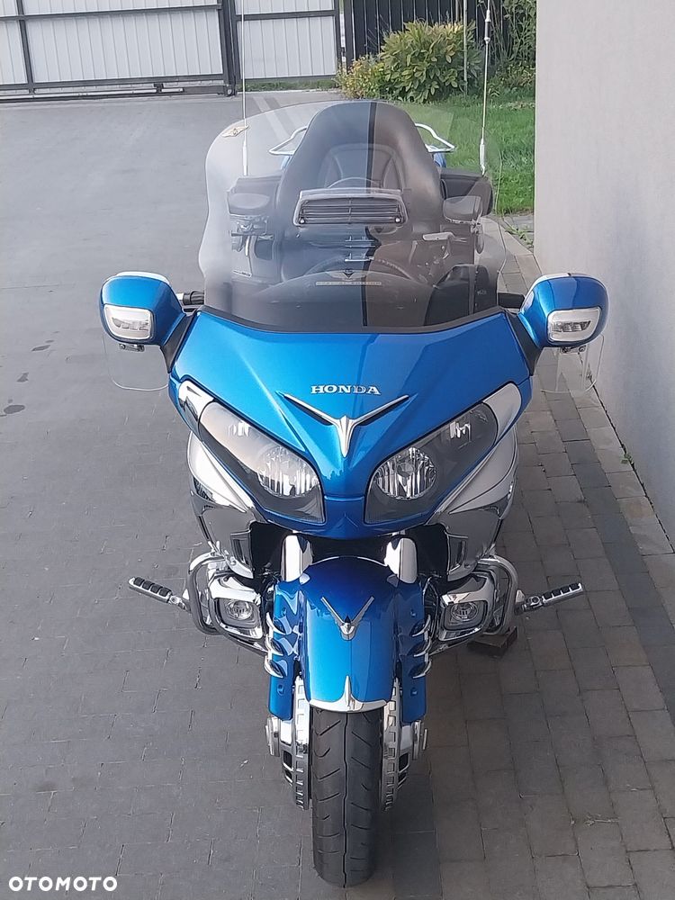 Honda GL - 4