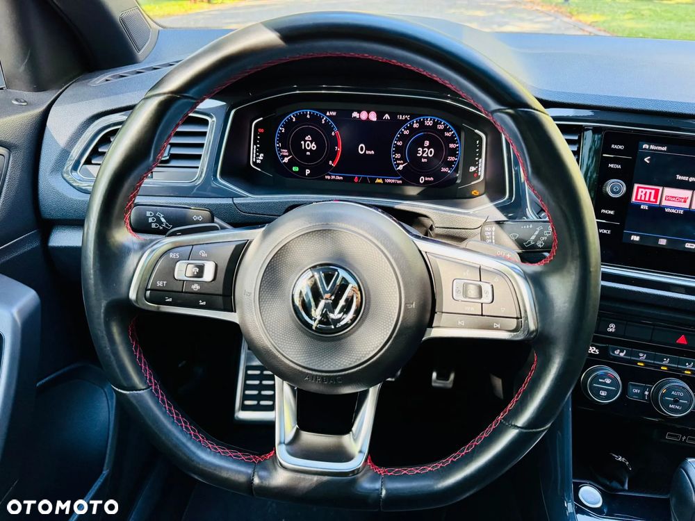 Volkswagen T-Roc - 18