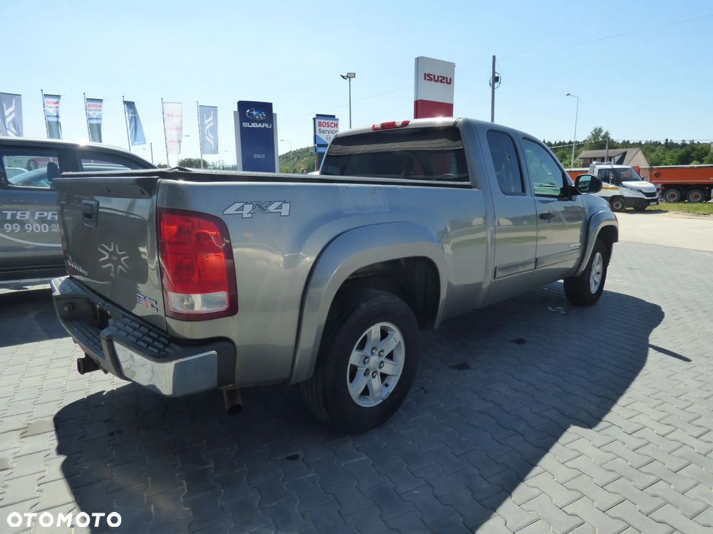 GMC Sierra - 5