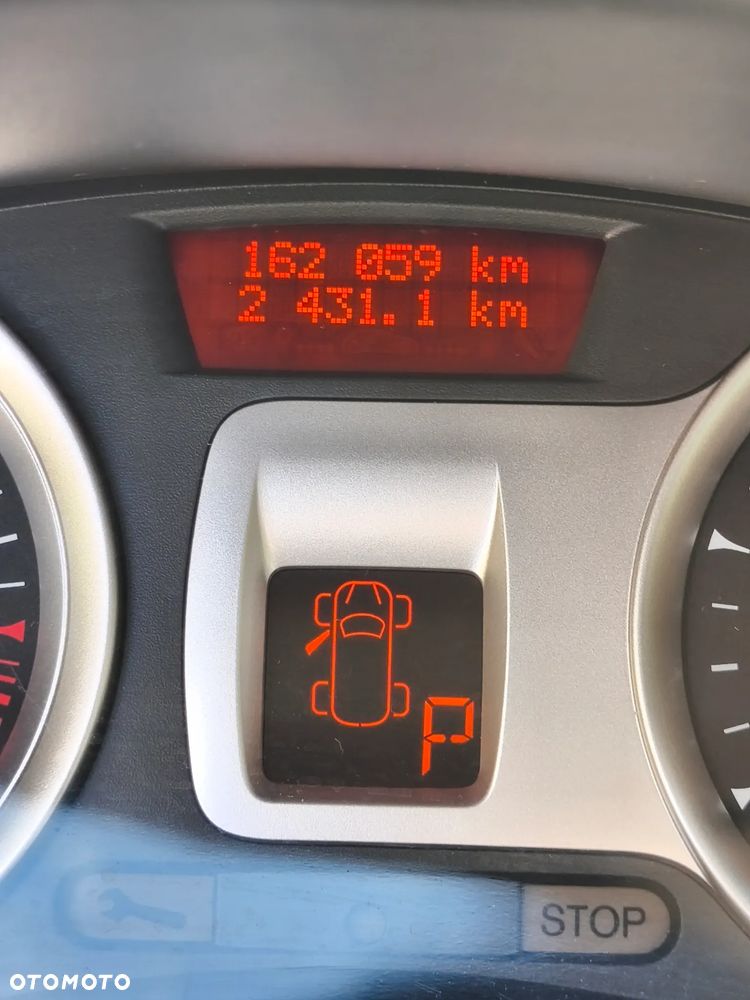 Renault Clio - 15