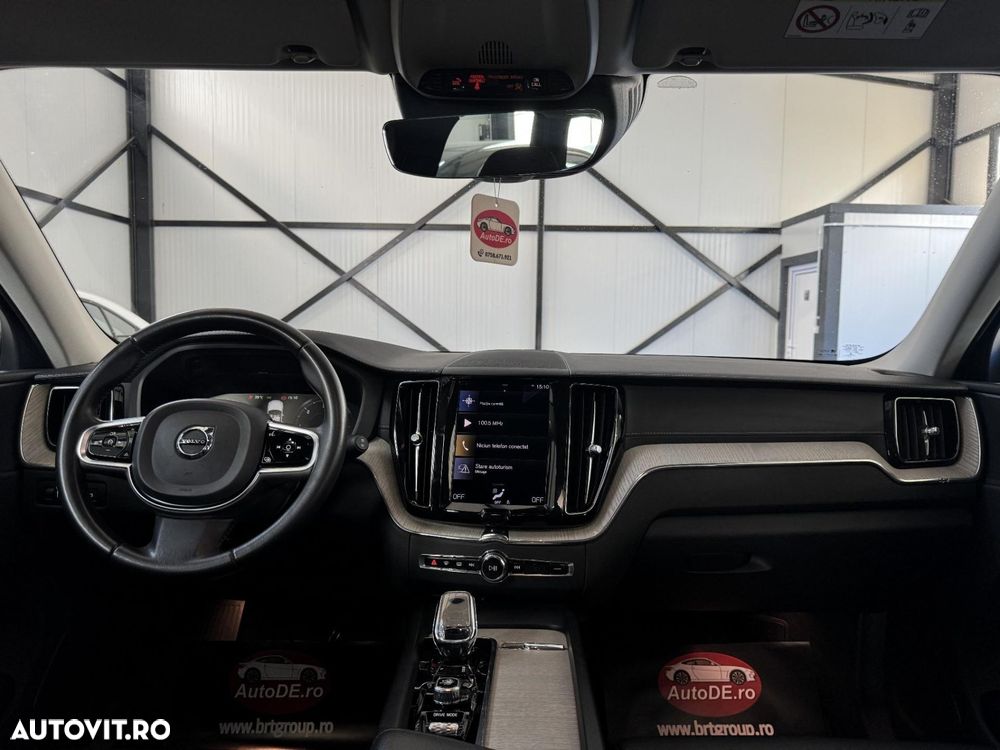 Volvo XC 60 - 8