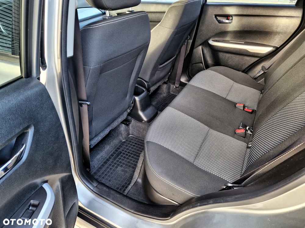 Suzuki Vitara 1.6 Premium 4WD - 18