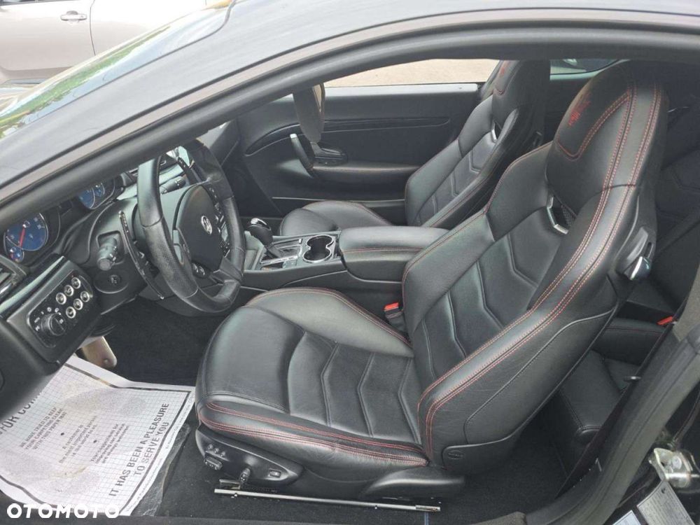 Maserati GranTurismo - 8