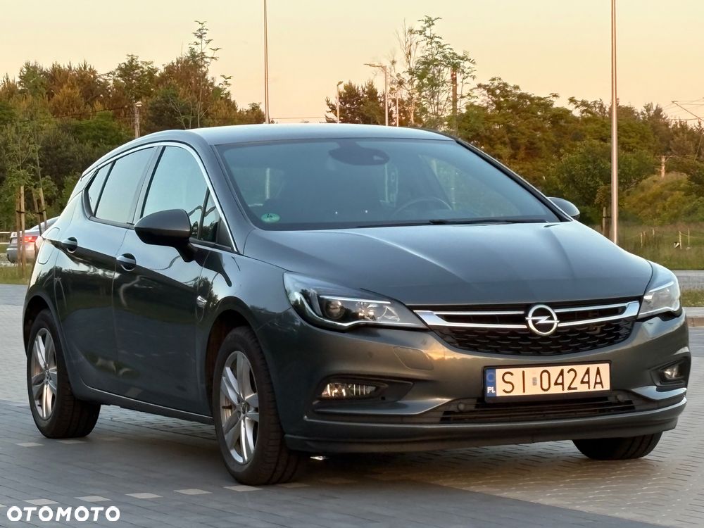 Opel Astra 1.4 T Dynamic S&S - 23