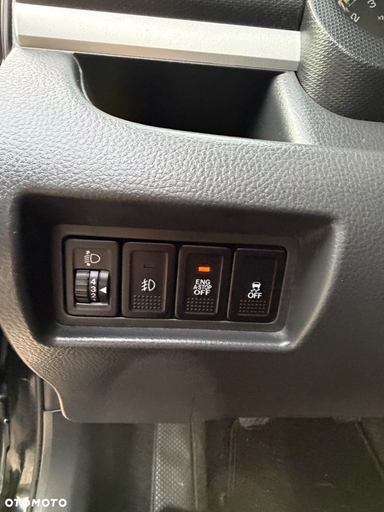 Suzuki Swift 1.2 Premium - 25