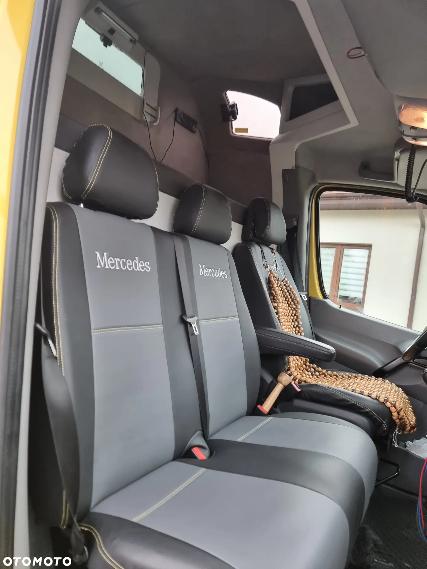 Mercedes-Benz SPRINTER - 24