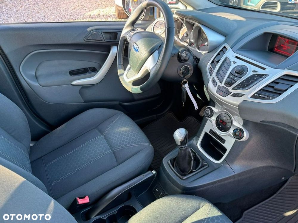 Ford Fiesta - 5