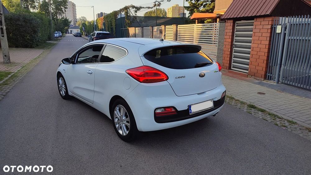 Kia ProCeed 1.6 crdi Optimum - 3