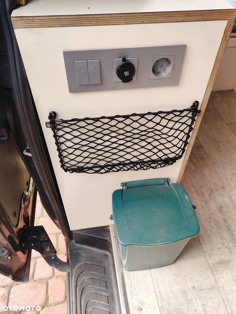 Mercedes-Benz Vito - 16