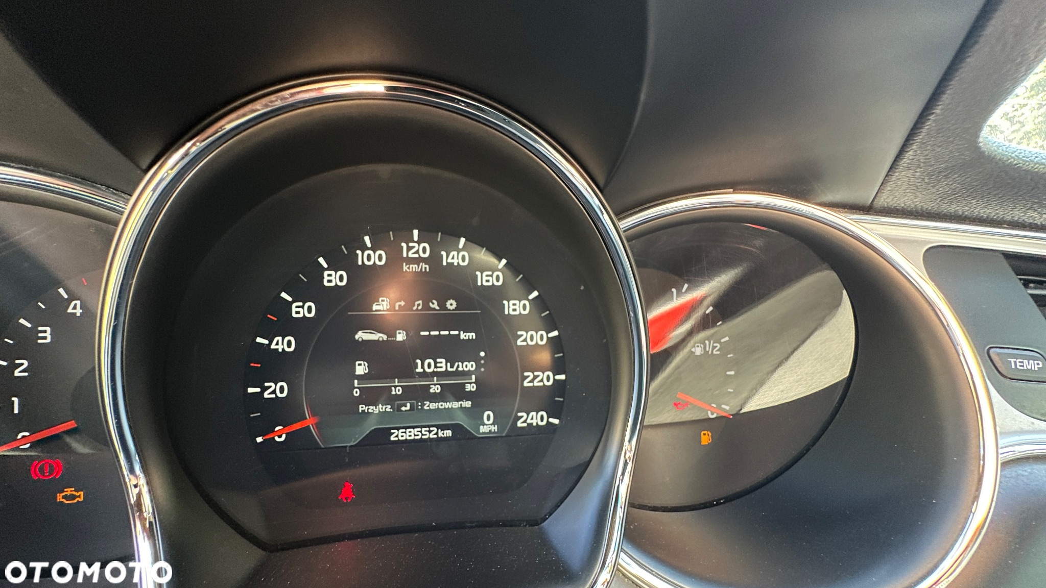 Kia Ceed - 29