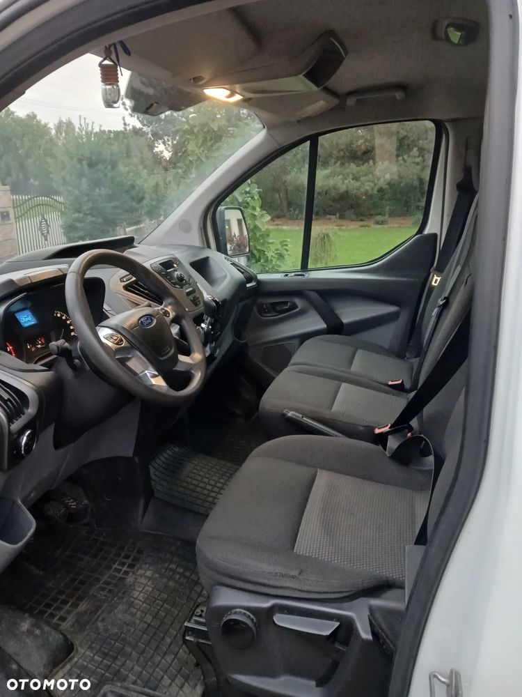Ford Transit custom - 17