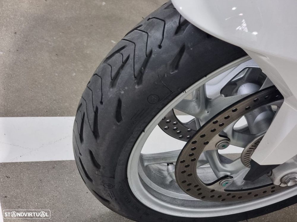 BMW R 1250 RT 1250RT Alpinweiss - 13
