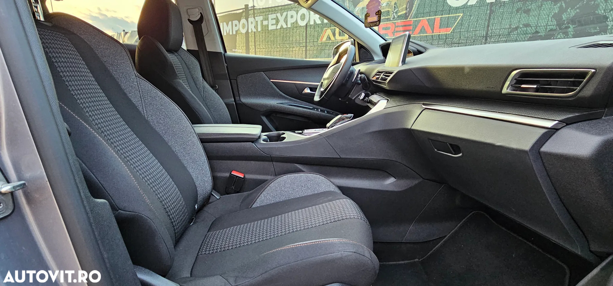 Peugeot 3008 BlueHDi 130 Stop & Start EAT8 Active Business-Paket - 10