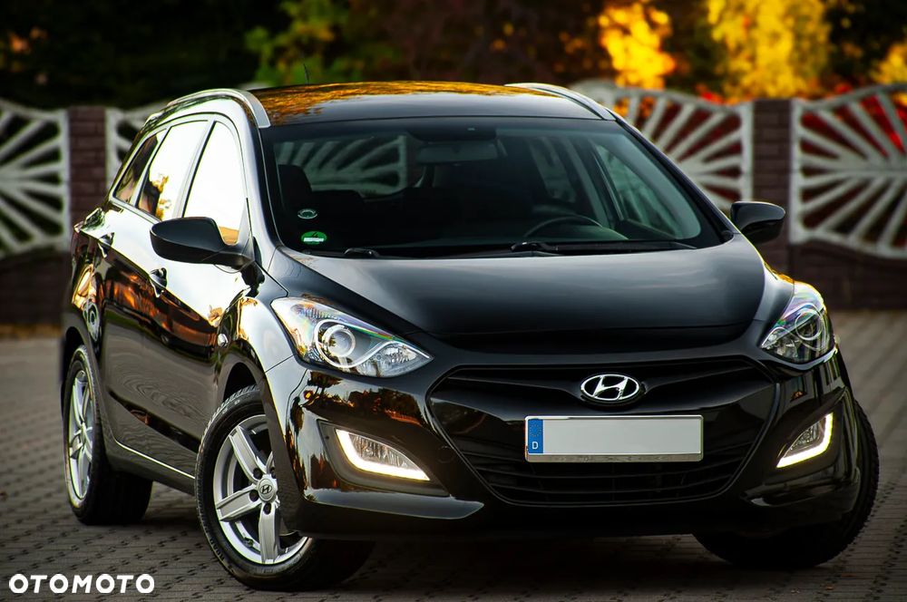 Hyundai i30 i30cw 1.6 CRDi Trend - 1
