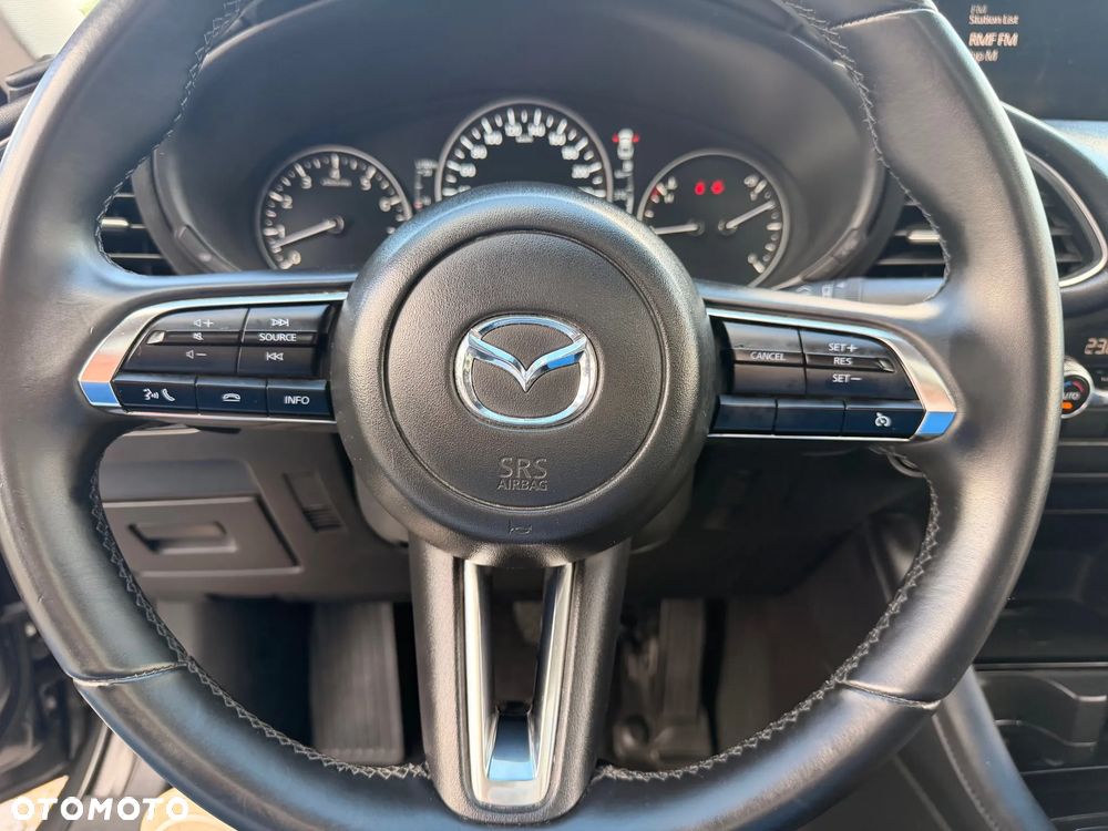 Mazda 3 - 16