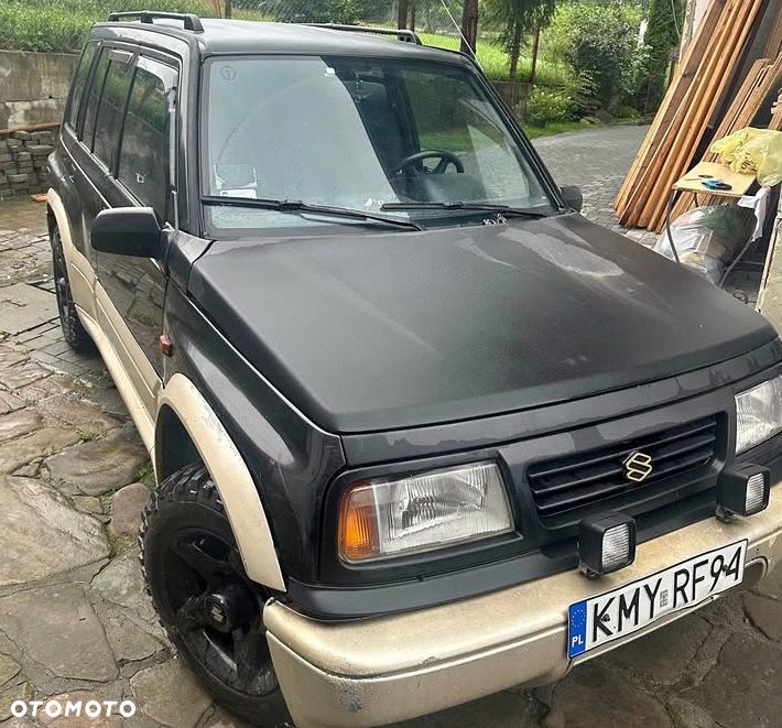 Suzuki Vitara - 1