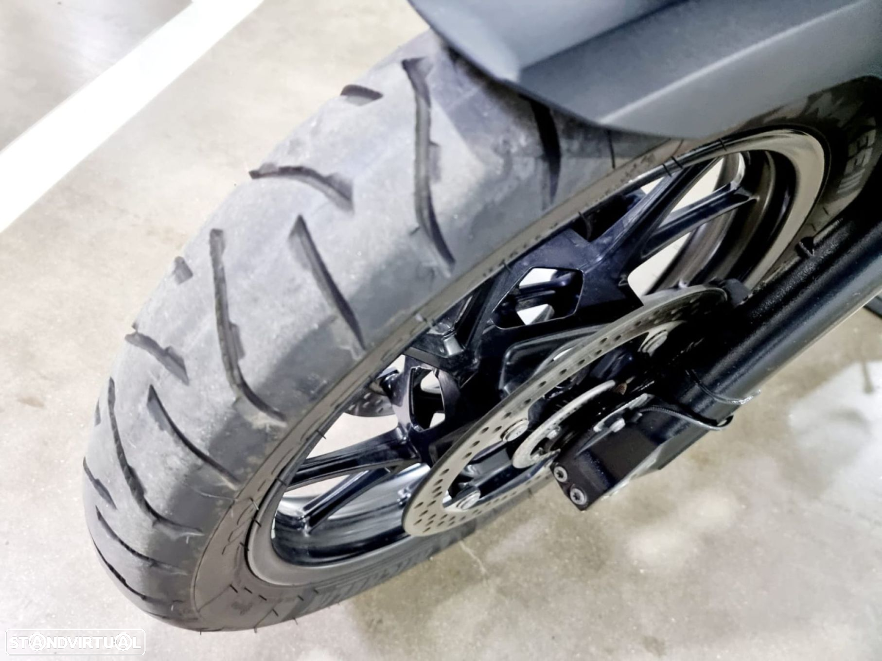 BMW F 750 GS 750GS - 12