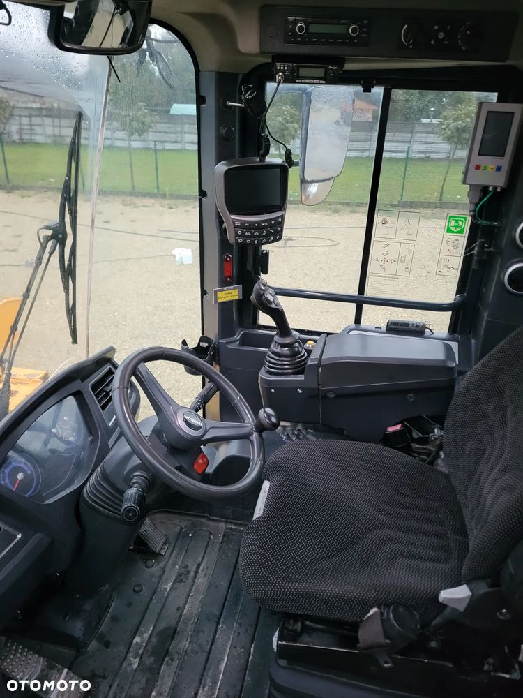 Hyundai HL940A - 5