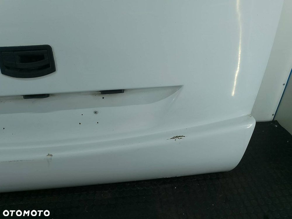 KLAPA BAGAŻNIKA IVECO DAILY Tourus 24 - 13