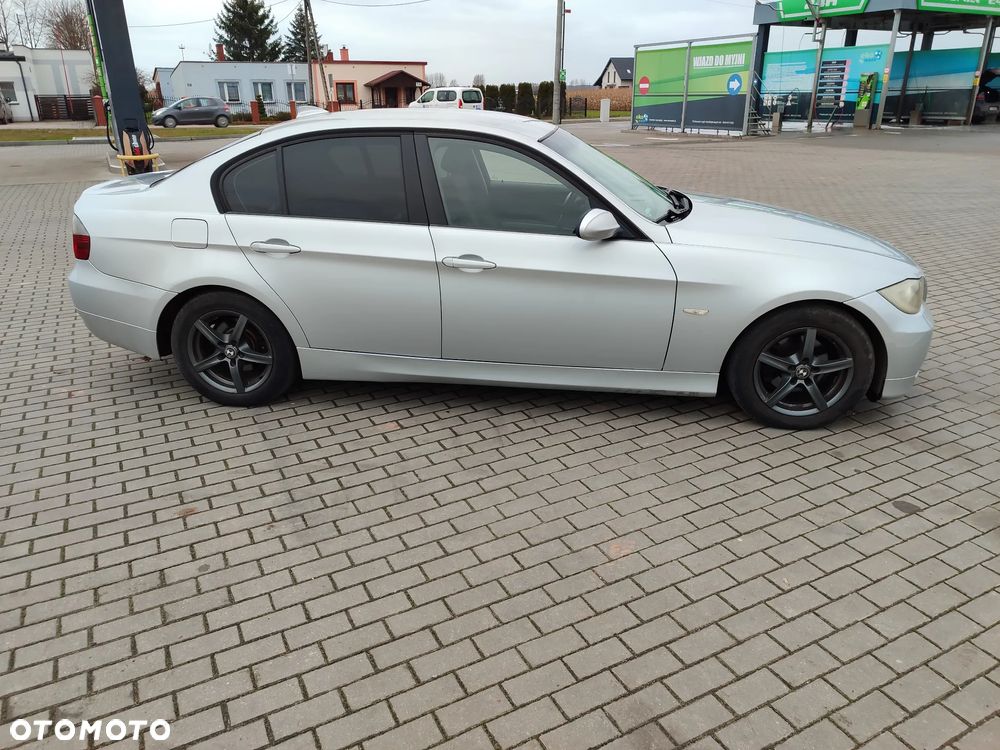 BMW Seria 3 318d - 7