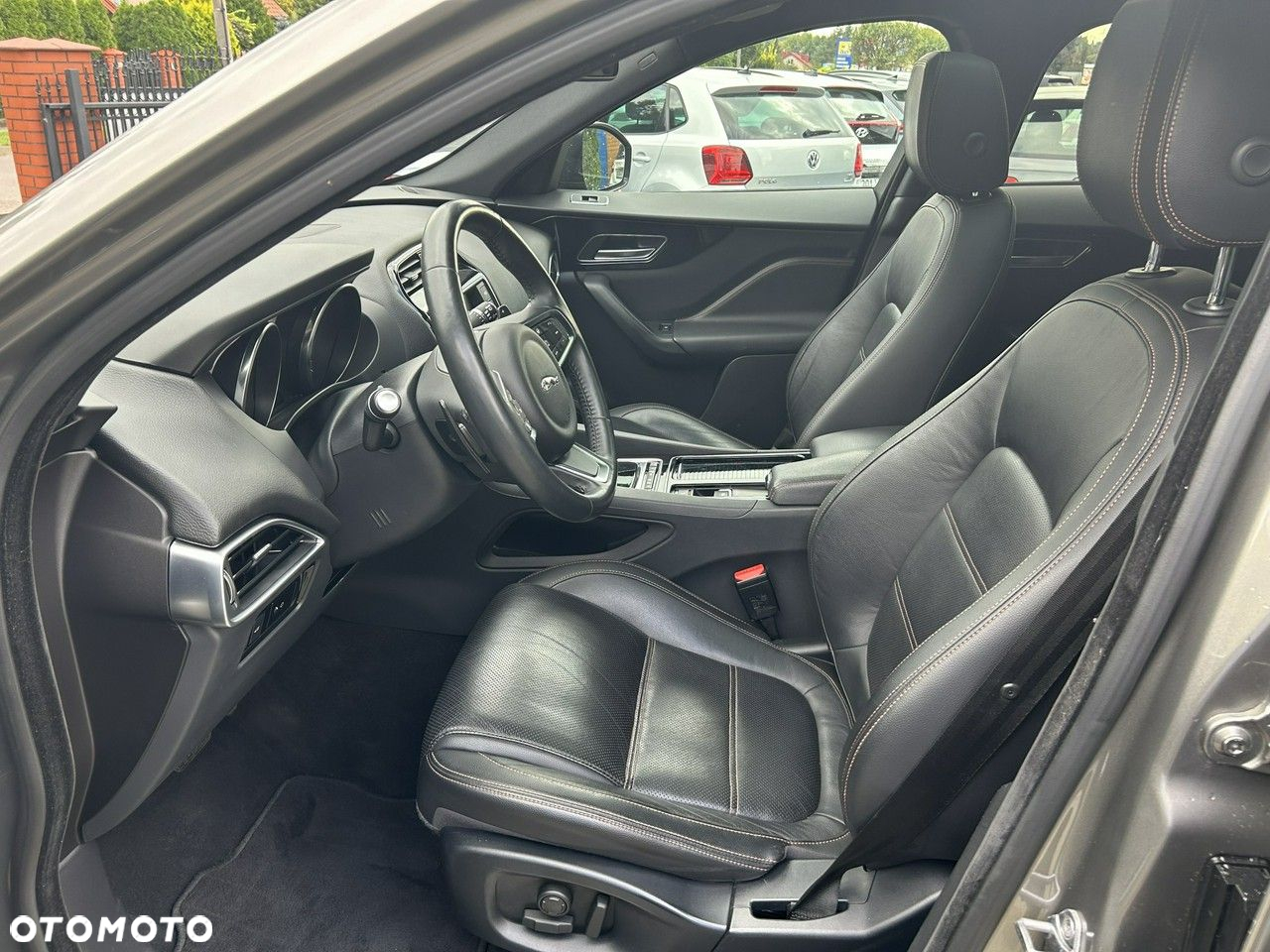 Jaguar F-Pace 2.0 i4P AWD Prestige - 18