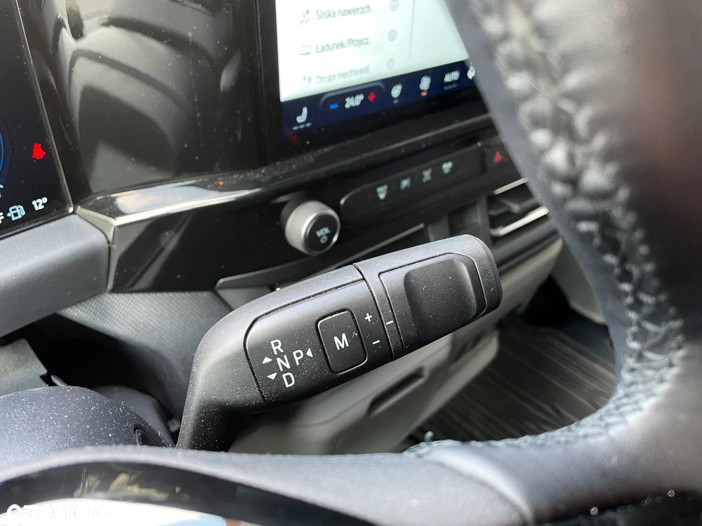 Ford Tourneo Custom 2.0 EcoBlue 320 AWD L2 Titanium - 17