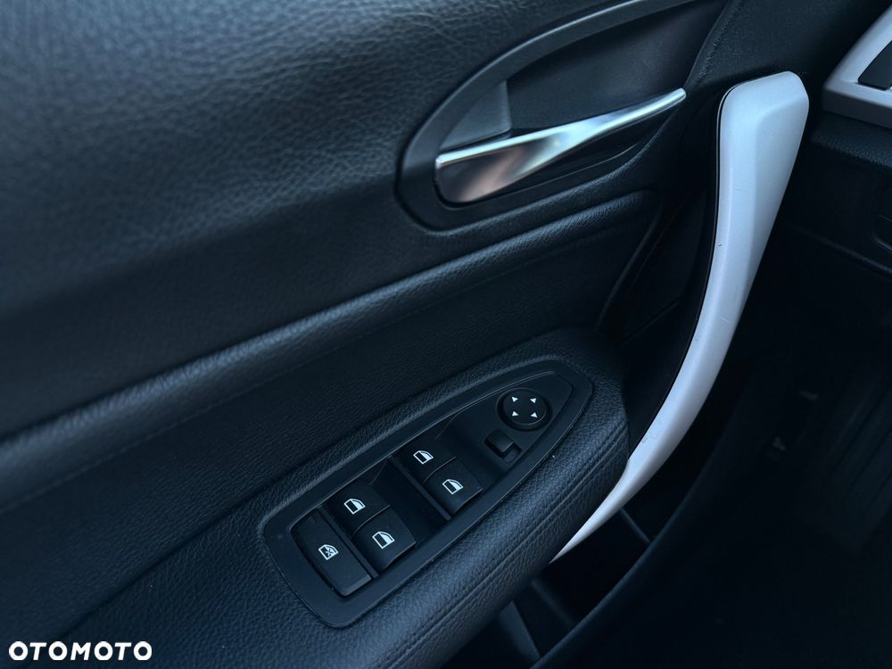 BMW Seria 1 118d DPF Edition Sport - 13