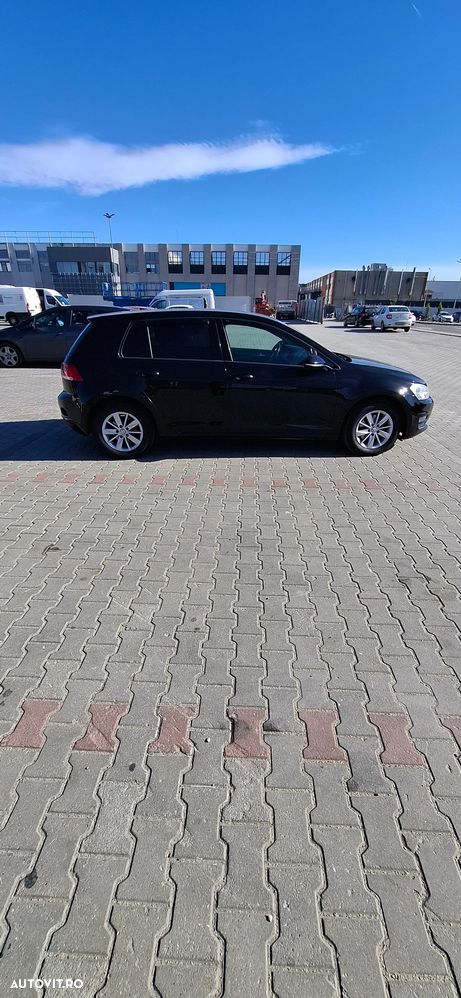 Volkswagen Golf - 15