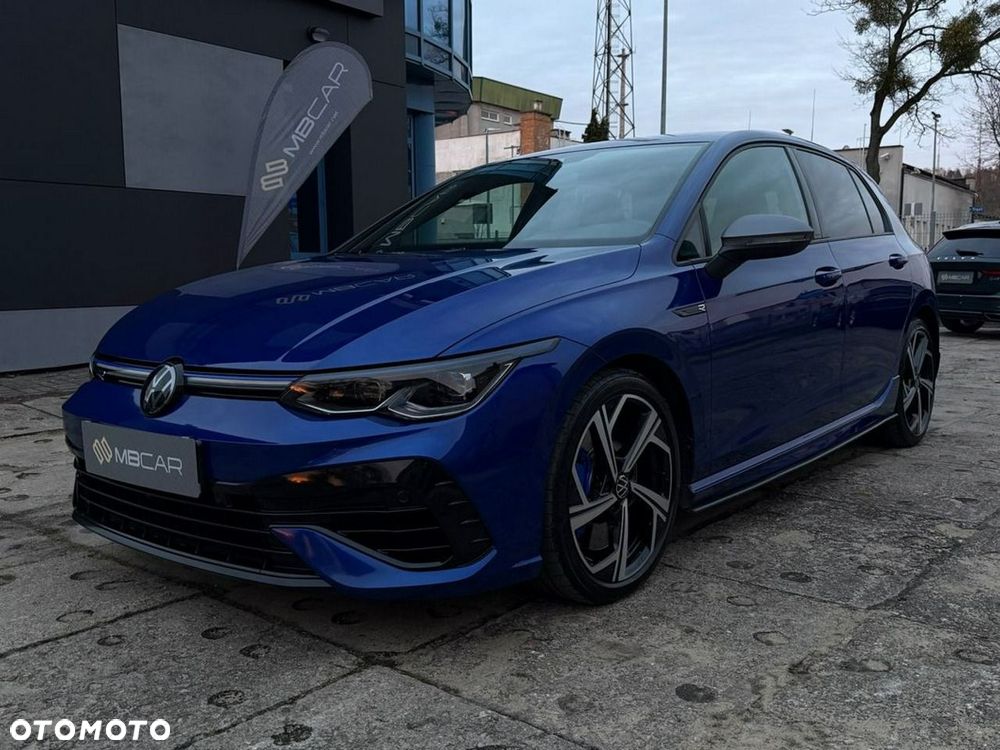 Volkswagen Golf - 2