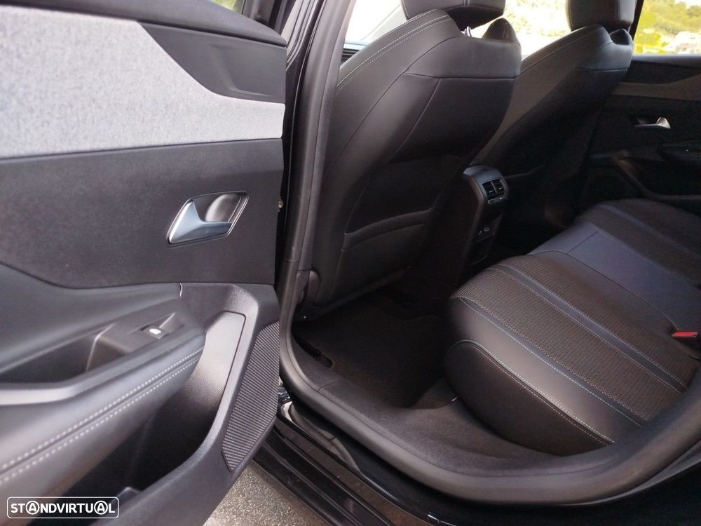 Peugeot 308 SW 1.2 PureTech Allure Full LED - 30
