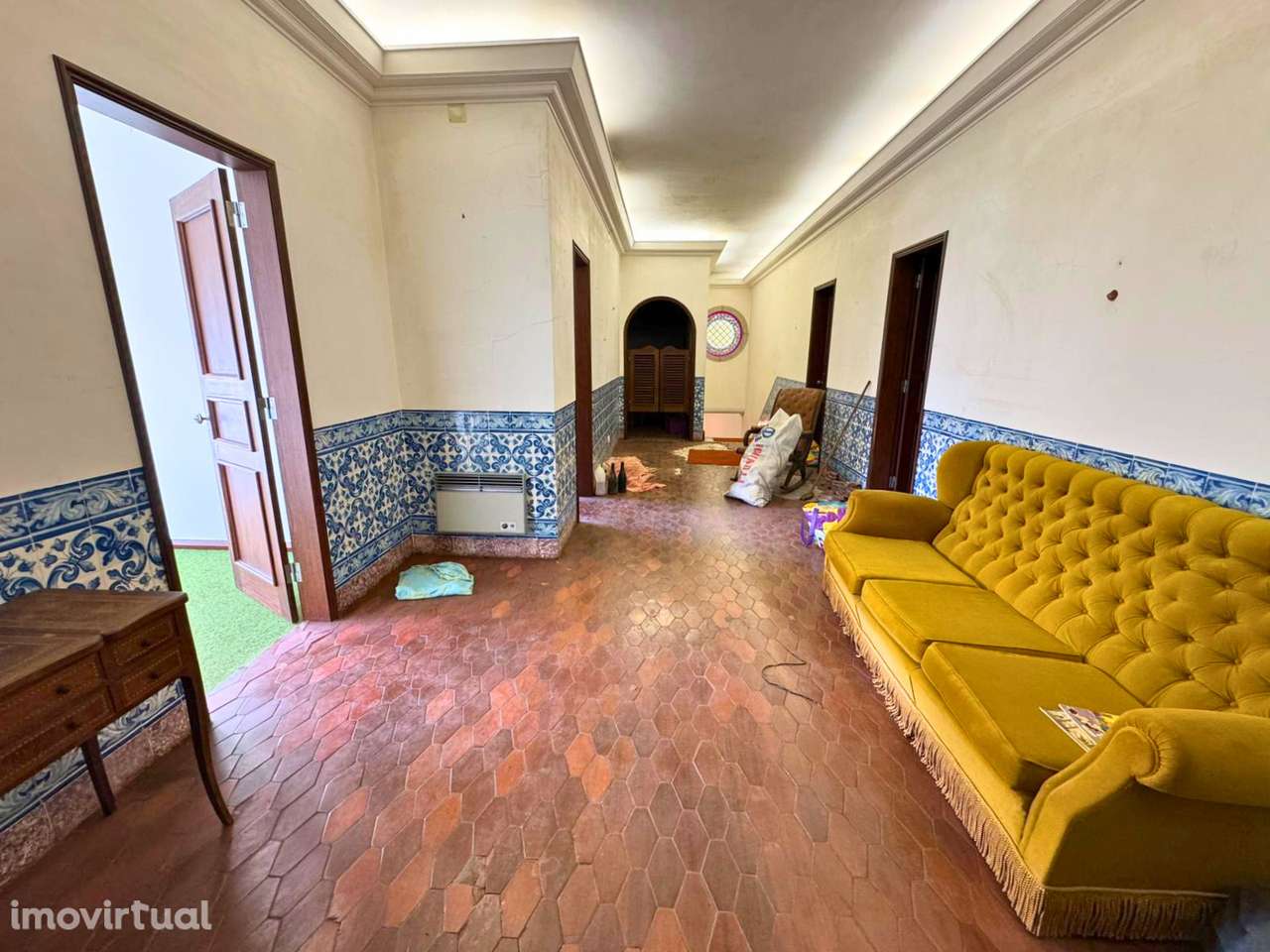 Moradia T5 situada na Azoia de Baixo - Grande imagem: 3/18