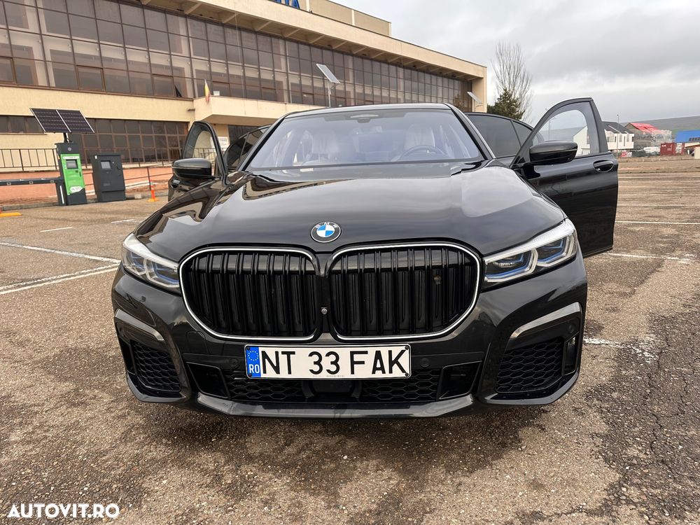 BMW Seria 7 740d xDrive MHEV - 3