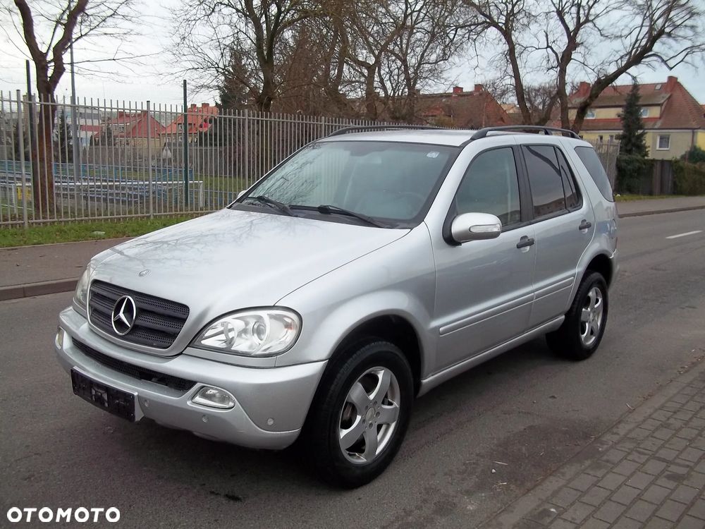 Mercedes-Benz ML - 1