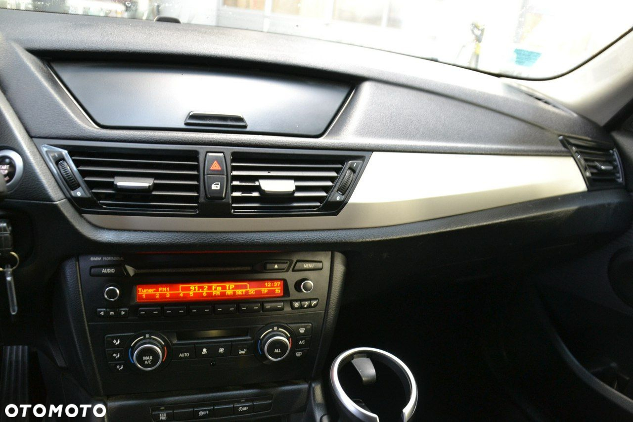 BMW X1 - 19