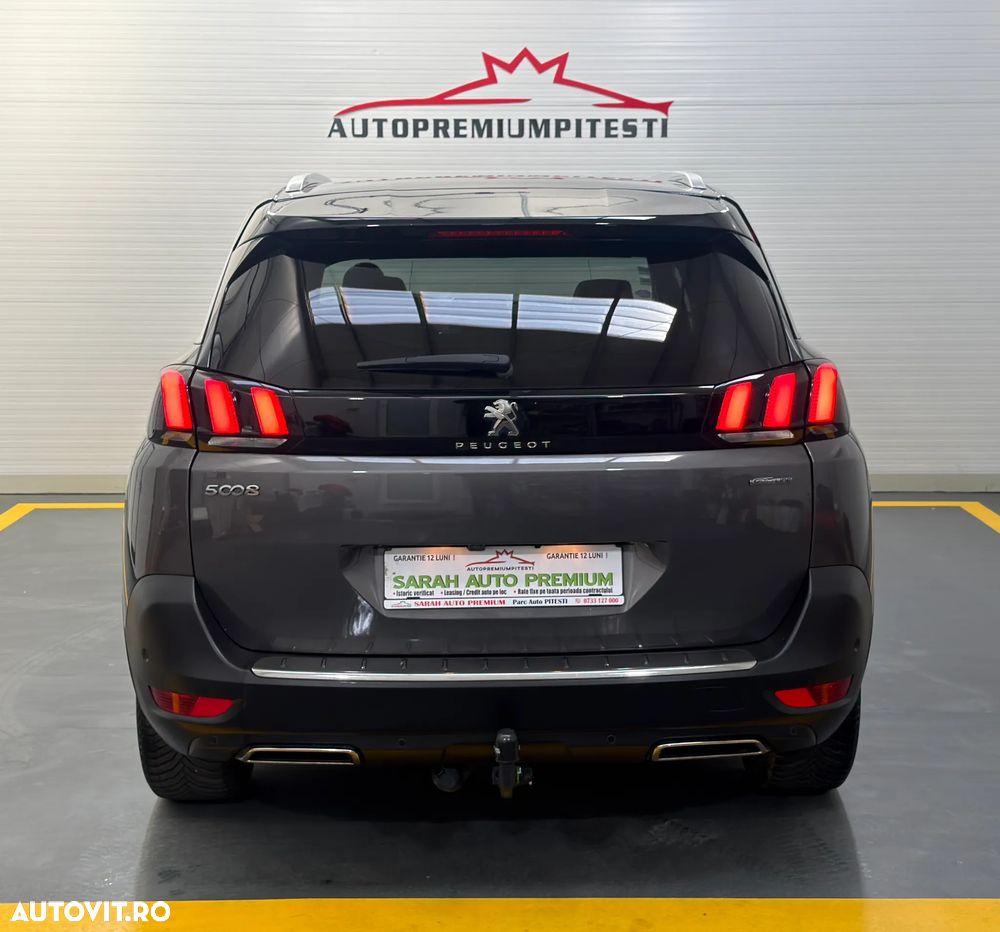 Peugeot 5008 - 10