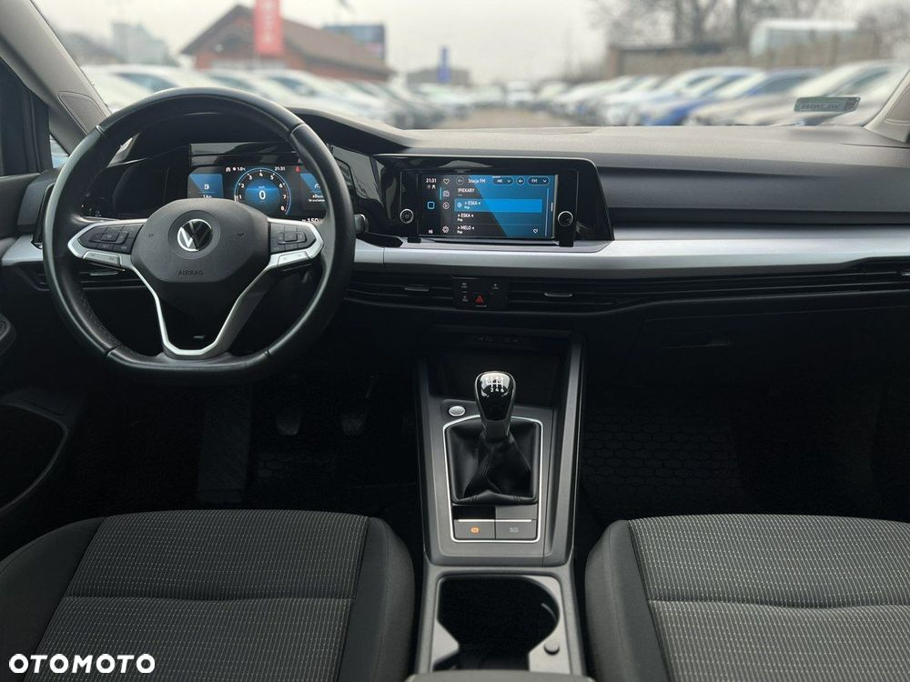 Volkswagen Golf 1.0 TSI - 12