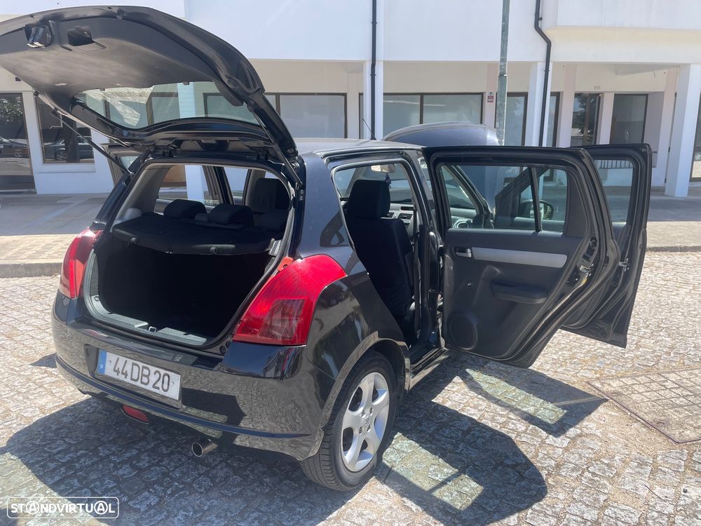 Suzuki Swift 1.3 DDiS GL - 5