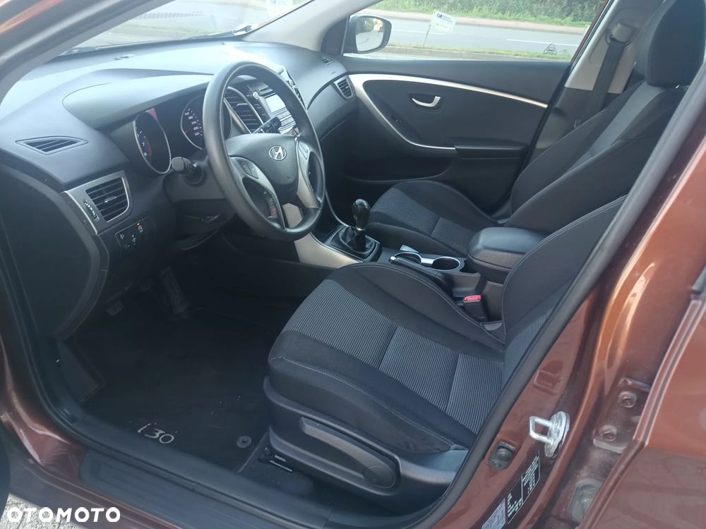 Hyundai i30 1.6 Style - 14