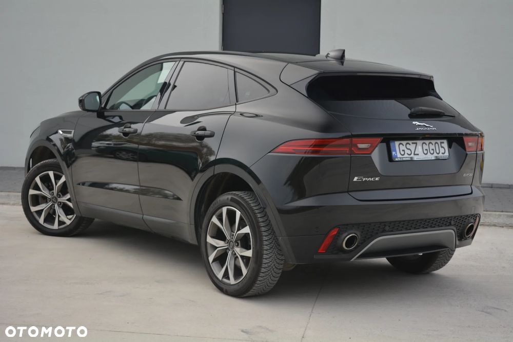 Jaguar E-Pace - 3