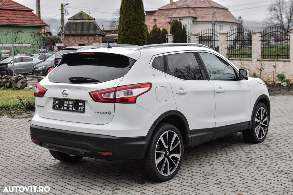 Nissan Qashqai 1.6 DCI ALL-MODE 4x4i TEKNA+ - 24