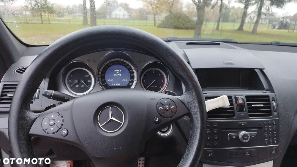 Mercedes-Benz C-Class 2008 photo 5