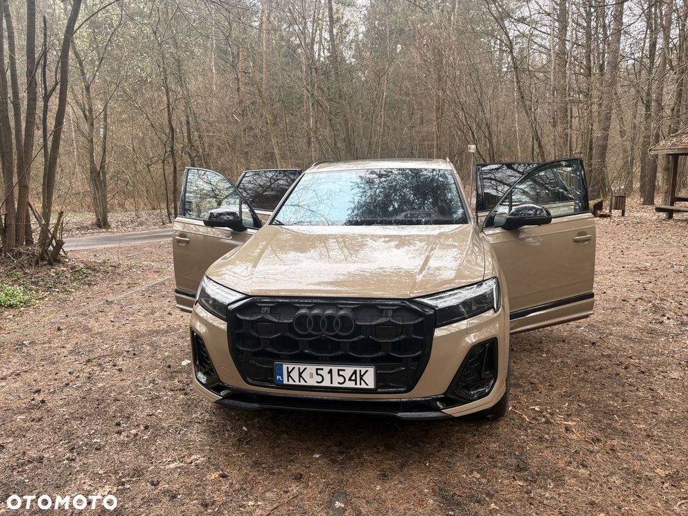 Audi Q7 55 TFSI e Quattro S Line Tiptr - 5